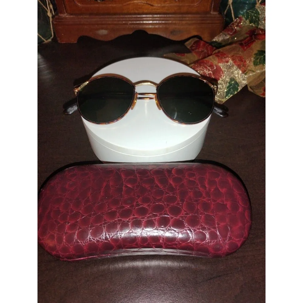 Giorgio Armani 163 825 49 19 135 Sunglasses Made Italy GA Logo Designer Vintage